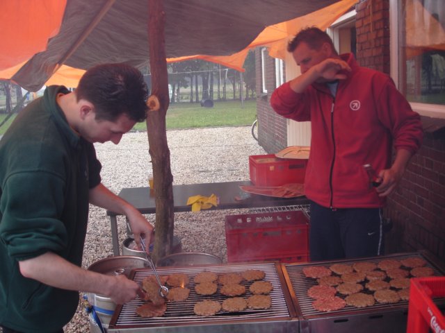 2006HWK 146.jpg